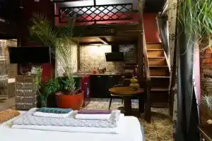 Студия в самом сердце города с уникальным дизайном