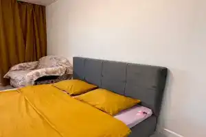 Светлая студия около Точмаш, Владимир