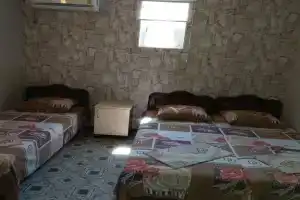 Трёхместный номер эконом, Голубицкая