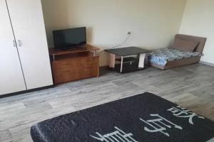 Рядом ресторан Баку-Плаза, Екатеринбург
