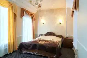 Двухместный номер с 1 кроватью полулюкс с видом на окрестности, Ярославль