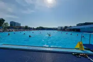 2х комнатная у моря 10, Адлер