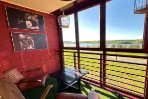 Уютная квартира на берегу реки