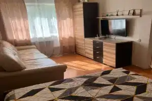 Квартира у больничного комплекса, остановка Отдых, Нижний Тагил
