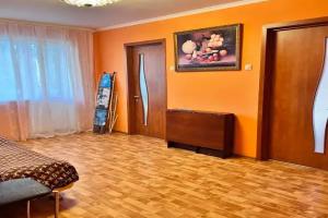 Уютная трехкомнатная квартира в Солнечном