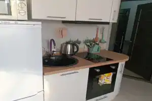 Студия, Владивосток