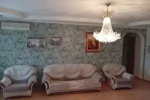 Большая уютная квартира в центре города