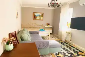 Уютная студия в центре рядом с площадью