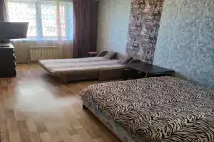 Квартира недалеко от вокзала, Чехов