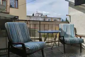 Студия, Алушта