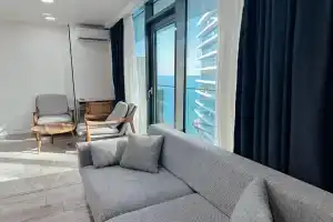 Апартамент на первой линии моря Sea apart Batumi View, Батуми