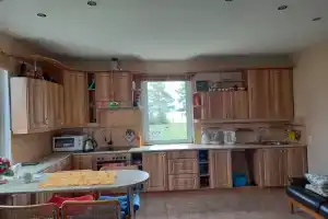 Дом на берегу озера