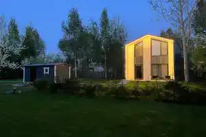Дом с 3 спальнями и Баней у Медного озера, Медный Завод