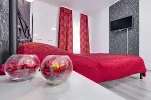 Уютная студия на берегу реки, Никольское
