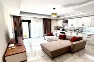 Fenercioğlu Palace Клеопатра 2+1 дуплекс с выходом в сад