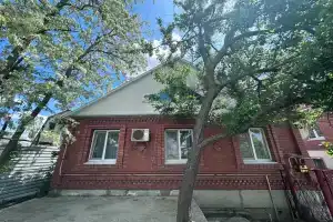 Комфортный дом у моря, Пятихатки