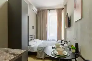 Комфортная студия у метро, Москва