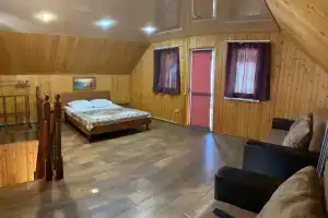 Домик у Эллис 2-х этажный коттедж