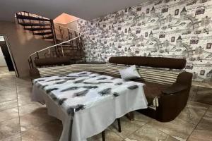 Просторная двухэтажная квартира в Парке
