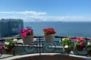 Квартира в элитном ЖК в самом центре города с шикарным видом на море