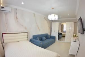 Уютная евротрешка на Мира