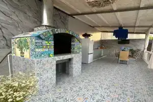 Уютный дом с бассейном и печью, Волконка