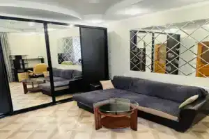 Шикарная квартира в центре курорта!