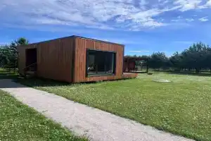 Уютный дом рядом с озером