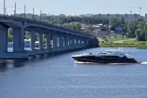 Уютная видовая квартира на 1-линии набережной Волги, Кострома