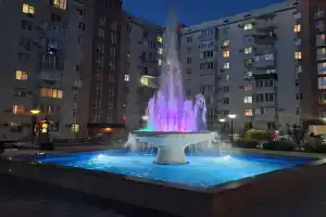 Светлая, просторная 2-комнатная квартира в отличном районе