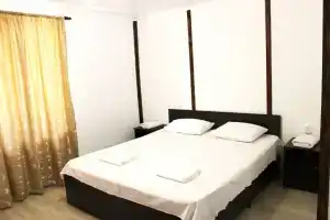 Комната, Пицунда