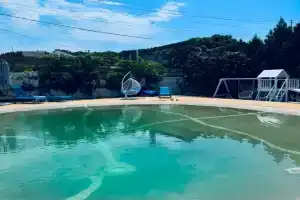 Дом с бассейном у моря, Южная Озереевка
