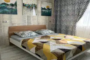 Квартира формата 1+ рядом с ТЦ Сити Молл, есть кондиционер, Тюмень
