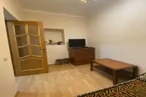 Уютная квартира рядом с городским пляжем, вокзалом, Махачкала