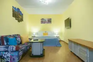 Апартаменты «Пять Звёзд у офиса Газпрома», Новый Уренгой