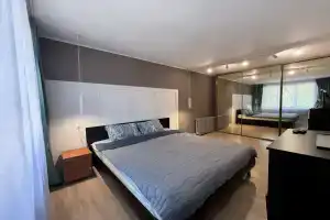 2‑комн. квартира рядом с Долиной уюта на пр. Кольский, 26, Мурманск