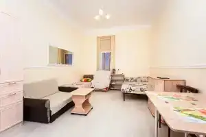 Уютная студия у кипарисовой аллеи, Симеиз