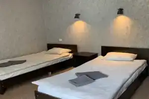 Уютный номер в центре Домбая