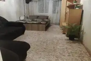 Просторная квартира рядом с центром до 3.08 без горячей воды, Великий Новгород