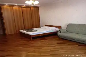Просторная квартира возле ак барс арена, Казань