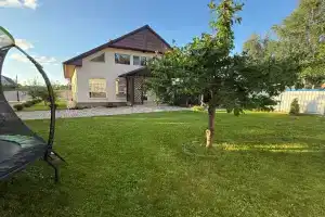 Частный дом на Октябрьском переулке 10, Осташков