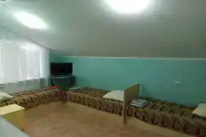 Трёхместный номер стандарт, Котово