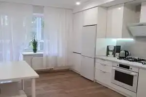 Уютный апартамент в тихом, зеленом районе