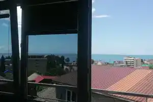 Трёхместный номер с видом на море, балкон, свой санузел