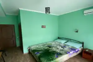 Двухметсный номер стандарт в Гурзуфе недалеко от моря