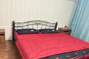 Двухместный номер рядом с морем, Гагра