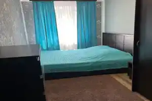 Трёхкомнатная квартира в центре города