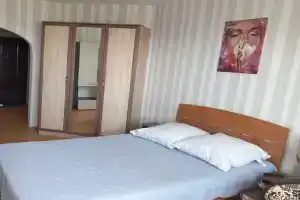 Уютная квартира в самом центре Октябрьского района