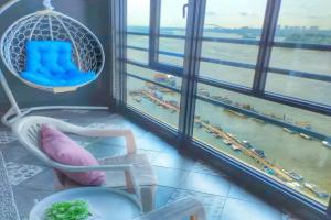 Изумительная панорама на реку Обь, клиника Medika, метро Речной вокзал, Новосибирск