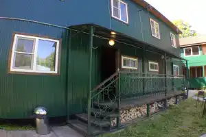 Четырёхместный номер стандарт, Лебяжье